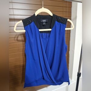 Women's clothing(107)